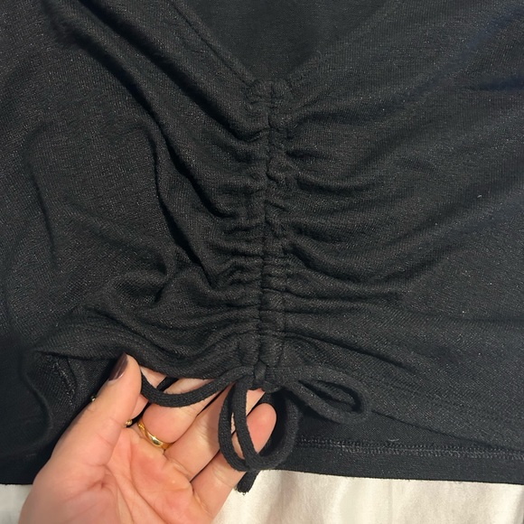 Wilfred Free Long Sleeved Crop - Picture 2 of 2